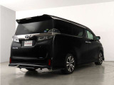 当店では、厳選された車両のみ展示しております。アルファード・ヴェルファイアに特化した専門店ならではの豊富な在庫の中から、お気に入りの一台をお探しください!