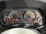 【スピードメーター】メーターがシンプルで見やすく運転しやすいですね!