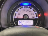 見やすいメーターレイアウトで運転をサポート!