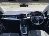 A1スポーツバック 25 TFSI アドバンスド 修復歴無し