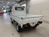 当社ではご購入時にメンテナンス商品や自動車保険のご提案も行っております。