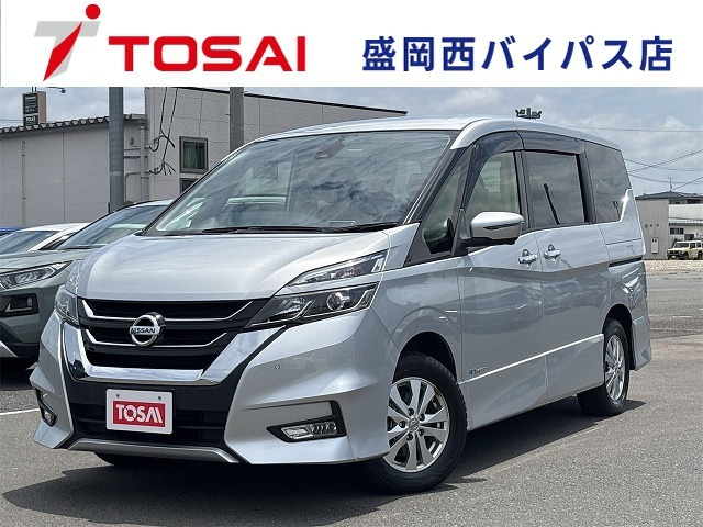 セレナ 2.0 ハイウェイスター 4WD 