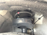お車を安心してお乗りいただく為には、足回りの定期点検が欠かせません。サービスサポート(有償保証)では無料点検もご提供しており、安心のカーライフをお過ごしいただけるサポート体制が整っています。