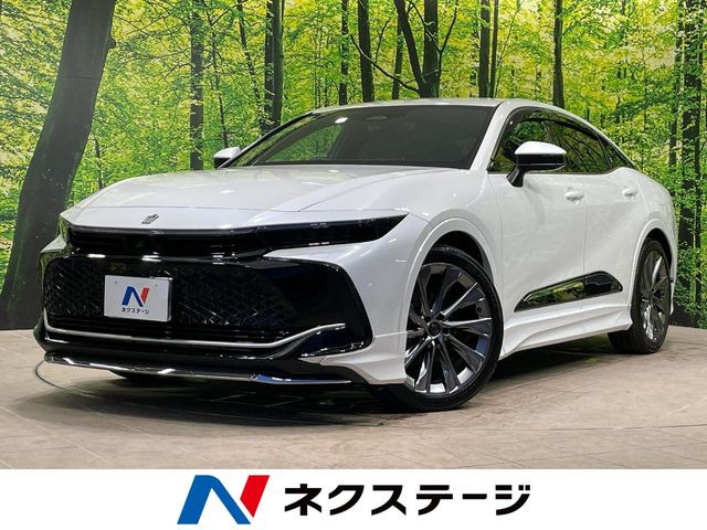 クラウンクロスオーバー 2.5 G アドバンスト レザー パッケージ E-Four 4WD