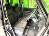 運転席シート廻りは使用感も少なく、良好な状態となっています。丁寧に使われていたことがよくわかりますね。