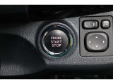 プッシュ式スタートはカギをカバンやポケットの中に入れたままエンジン始動が出来ます!
