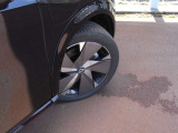255/45R20 101Vタイヤ&20インチアルミホイールです。スタッドレスタイヤや各種オプションのご注文も承っております(^^)!