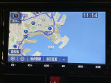 いまや必須装備「ナビゲーション」搭載!知らない場所にスイスイッとドライブ。もう、これなしではハンドルを握れませんね!でも運転中の操作は危険ですのでご注意ですね☆