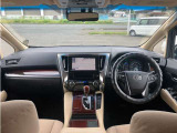 アルファード ハイブリッド 2.5 X E-Four 4WD 