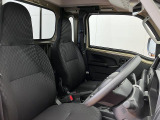 運転席広々