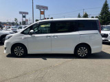 トヨタ車をメインに、人気のハイブリッド車はもちろん、軽自動車からコンパクトカー、ミニバン、SUVなど様々な車種をご用意しております!展示車価格は支払総額表示ですのでご安心ください!