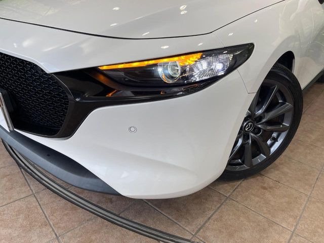 マツダ MAZDA3ファストバック 1.5 15S ツーリング の中古車詳細