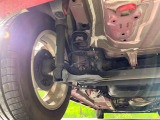 お車を安心してお乗りいただく為には、足回りの定期点検が欠かせません。サービスサポート(有償保証)では無料点検もご提供しており、安心のカーライフをお過ごしいただけるサポート体制が整っています。