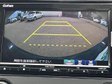 ◆【バックモニター】後ろのカメラの映像をモニターに映し出すことができます!後方の見えない死角や、障害物との距離感をしっかり確認することができます!駐車が苦手な方におすすめです。