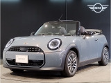 MINIコンバーチブルが入庫いたしました。ボディーカラーは、コッパーグレーでございます。