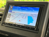 【ナビゲーション】使いやすいナビで目的地までしっかり案内してくれます。各種オーディオ再生機能も充実しており、お車の運転がさらに楽しくなります!!