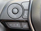 ブルートゥースに接続すれば、スマホに入れている音楽が聞けたり運転中に電話がかかってきてしまった場合もハンドルから電話を取ることができます!