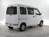 大きな開口部のスライドドアは、狭い駐車スペースでも乗り降りや荷物の積み下ろしも楽々です。