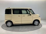 電動スライドドアなので乗り降りしやすいです!