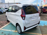 当店では、自社で仕入れした厳選車両を、多数展示しております。リーズナブルなお車を多数在庫しております。掘り出し物を探しにいらしてください。