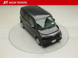 両側パワースライドドア付きだから、狭い駐車スペースなどでの乗り降りラクラク♪小さなお子さまのいるご家庭には嬉しい装備です。