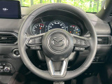 【ステアリングスイッチ】運転中、前方から目線をそらすことなく、オーディオ等の操作が可能な便利機能!安心&快適なドライブを演出してくれます♪