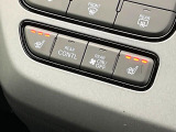 【前席シートヒーター】寒い日に重宝するシートヒーター!エアコンより早く温まってくれるので寒がりの人も安心ですね♪エアコンの温風は乾燥するから苦手、という方にもをおすすめです。