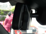 ETC2.0一体型の自動防眩機能付きバックミラー!後続車のヘッドライトの眩しさを自動で軽減してくれます!