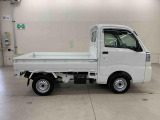 軽自動車、小型車を中心に常時300台展示車を御用意させて頂いております