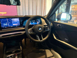 ☆センターパネルを運転席側に僅かに傾けたBMW独特のインパネ☆【駆け抜ける歓び】はここからもスタートしております☆