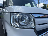 LEDヘッドライトです