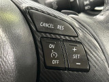 【クルーズコントロール】高速道路もラクラク走行。アクセルを離しても一定速度で走行ができ、長距離運転時の負担を軽減!加速・減速も簡単なスイッチ操作で調整できます。