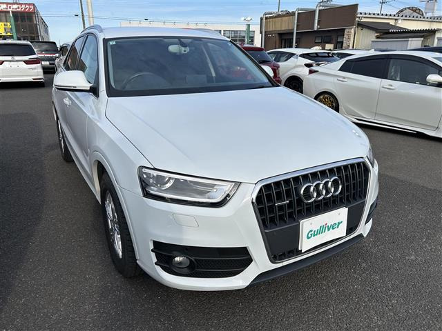 Q3 2.0 TFSI クワトロ 170PS 4WD 4WD 本革シート