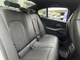 認定中古車は全車、24時間365日のロードサービスアシスタンス』が付帯します。夜間の万が一のトラブルの際にも対応でき体制が整っておりますのでご安心してお選び頂けます