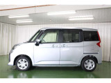 両側パワースライドドア付きだから、狭い駐車スペースなどでの 乗り降りラクラク!小さなお子さまのいるご家庭には嬉しい装備。