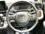 【純正革巻きステアリング】上質な革を使用することで、手にしっかり馴染みとても運転しやすいハンドルです♪