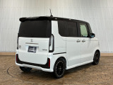 当店ではお客様に安心と満足な車選びをお届けするお店です!その為、『支払総額表示』『保証付』『第三者鑑定』『メンテナンスパック』等、様々な取り組みを行っております!
