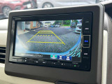 バックカメラももちろんついておりますので車庫入れの安心感がアップしますね!