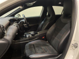 ◆LIBERALAは、輸入車選びの新たなスタイルを提案するインポート・セレクト・ブランドです。オーナー様となる方がクルマから直接感じる感性を第一にした、最良の一台との出会いをコーディネートいたします。