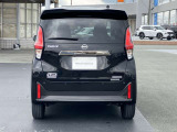 初度登録月から数えての日産自動車の新車保証を継承いたします。(3年6万キロ走行までの一般保証、5年10万キロ走行までの特別保証)