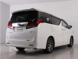 当店では、厳選された車両のみ展示しております。アルファード・ヴェルファイアに特化した専門店ならではの豊富な在庫の中から、お気に入りの一台をお探しください!