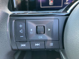 ハンドル左側 便利なナビの操作スイッチ。運転中でも、ハンドルから手を放さずに操作できるので、安全です!