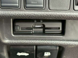 今では必需品のETCもパネルデザインにフィットするビルトインタイプなので、見た目もスッキリとしています
