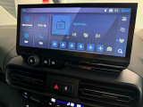 CarPlay , AndroidAuto 対応しております。車両設定も可能でございます。