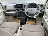 納車から1ヶ月を目安に無料点検を受けていただけます。(最寄りの日産のお店でも可能です)