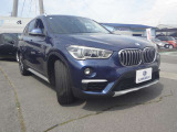 中古自動車販売士が在籍! 中古自動車販売士とは? 「お客様の立場で最適な一台をお届けする」ことを目的として、中古自動車販売店の販売員を研修・試験・認定する制度です。