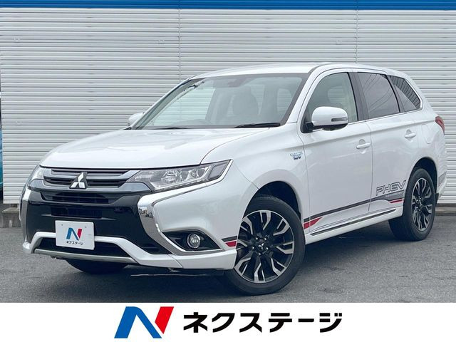 アウトランダーPHEV Gセーフティパッケージ