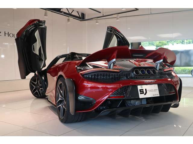 マクラーレン 765LTスパイダー 4.0 の中古車詳細 (950km, Amaranth Red