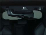 TOYOTA SAFETY SENSEは道路状況、車両状態、天候状態及びドライバーの操作状況などによっては、作動しない場所があります。あくまで運転補助機能です。