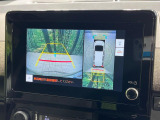 【パノラミックビューモニター】専用のカメラにより、上から見下ろしたような視点で360度クルマの周囲を確認することができます☆死角部分も確認しやすく、狭い場所での切り返しや駐車もスムーズに行えます。